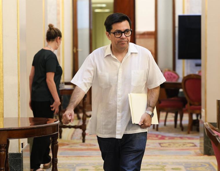 Pisarello (Comuns) adverteix que el nou finançament és una "responsabilitat històrica"