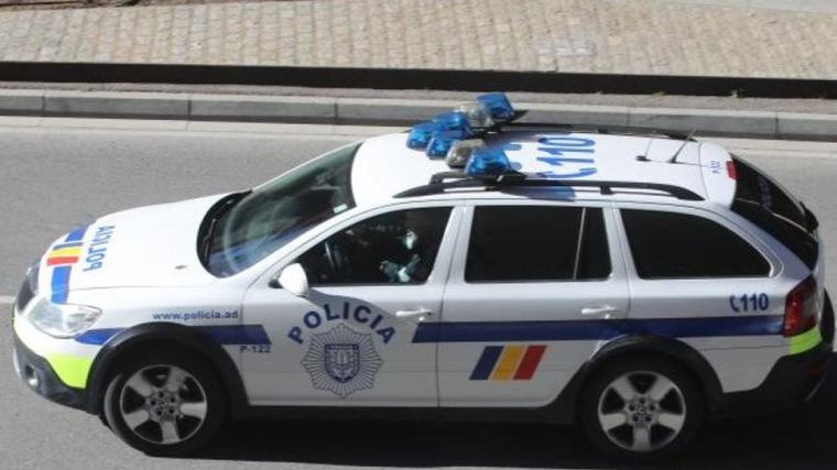 Ferit un motorista de 35 anys en un accident amb un turisme a Escaldes