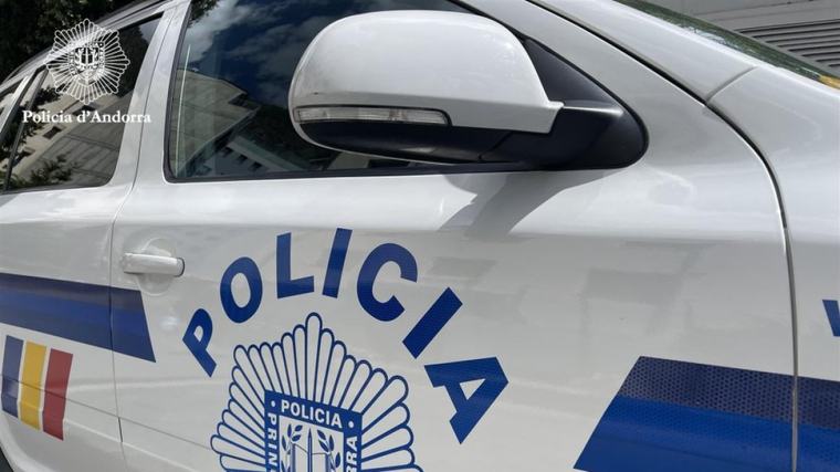 Ferit un motorista de 62 anys en un accident a la carretera de la Comella
