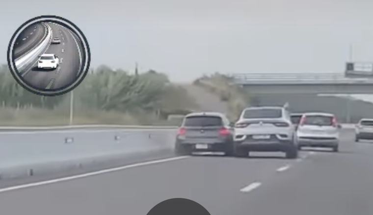 Graven en vídeo el demencial avançament d’un cotxe andorrà que gairebé provoca un accident a Catalunya