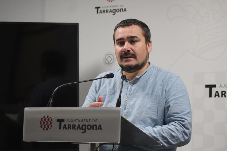 En Comú Podem acusa Viñuales de 'generar falses expectatives' amb el Banc d'Espanya