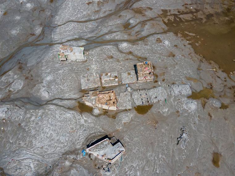 Rescatades amb vida dues persones nou dies després de les inundacions al Nepal