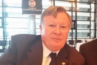 Successos Jean-Louis Pérez, de la familia Pyrénées, torna a Barcelona després de quatre mesos hospitalitzat a Dubai