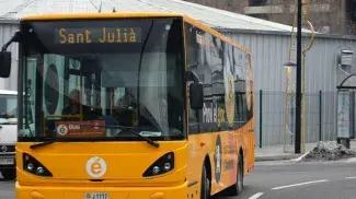 Societat Queda desert el concurs per reorganitzar la xarxa de busos i planificar el futur tramvia